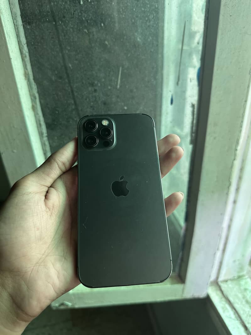 Apple iPhone 12 Pro 0