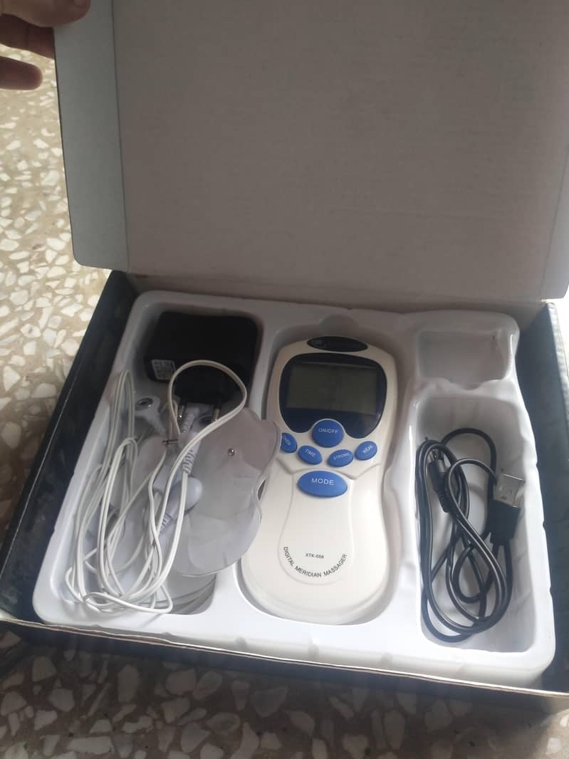 Digital therapy machine 8