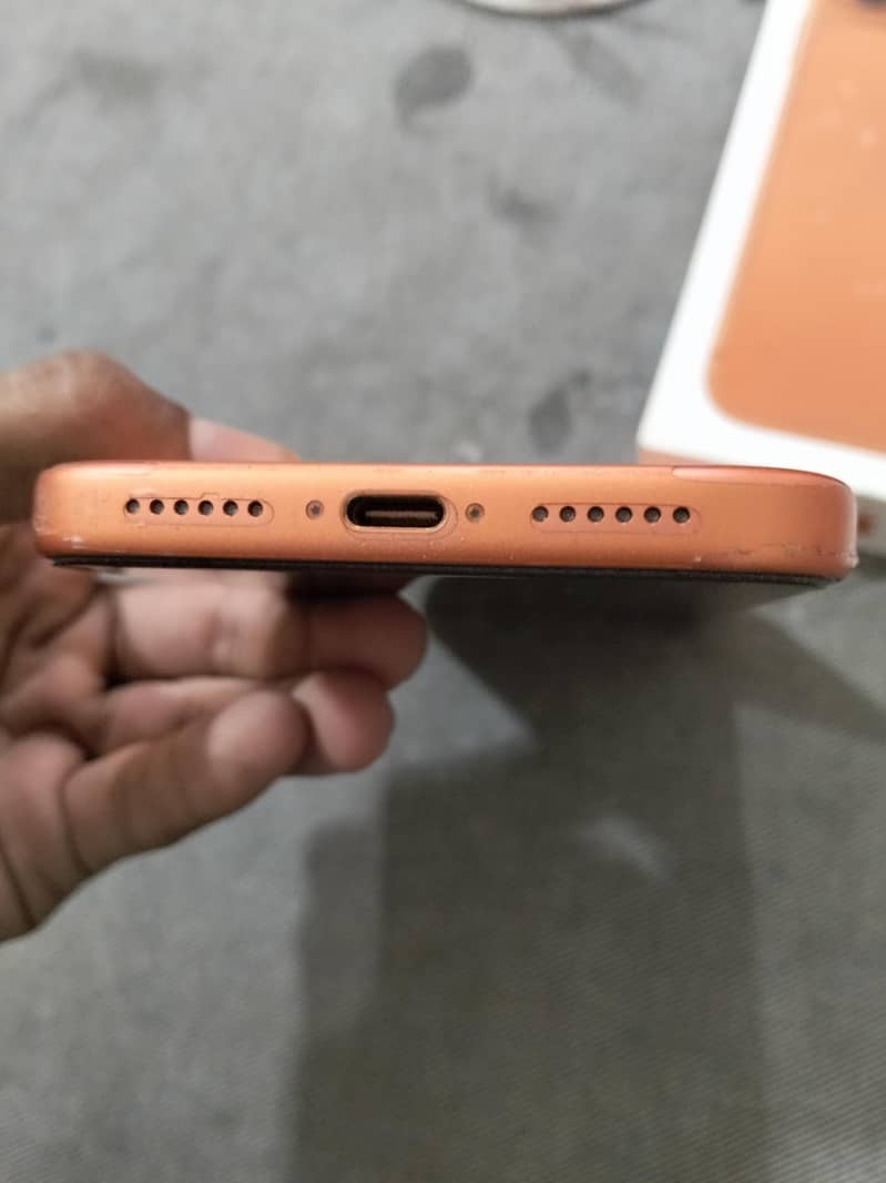 Apple iPhone 17 Pro Max 2