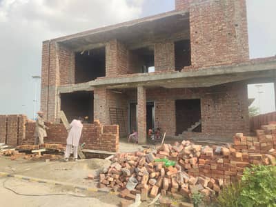 10 Marla Hot Location Plot For Sale In BB Block LDA CITY
