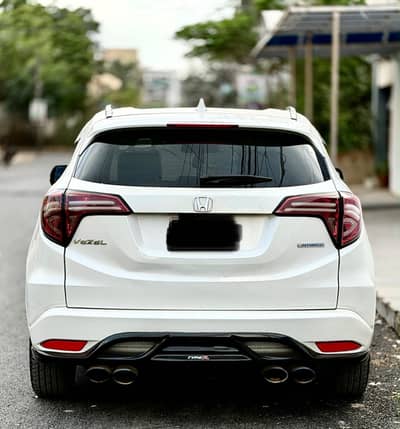 HONDA VEZEL Z PACKAGE