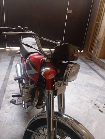 125 urgent for sale
