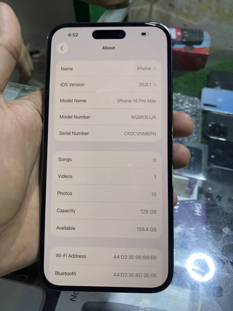 Apple iPhone 14 Pro Max 1