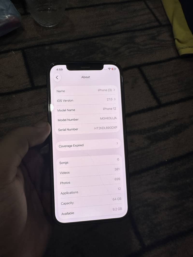 Apple iPhone 12 4