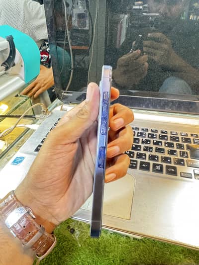 Apple iPhone 13 Pro