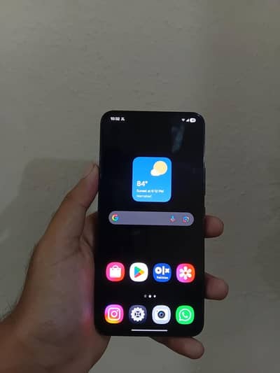 Samsung Mobile S22 with box