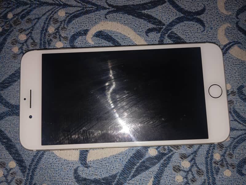 Apple iPhone 7 Plus 0