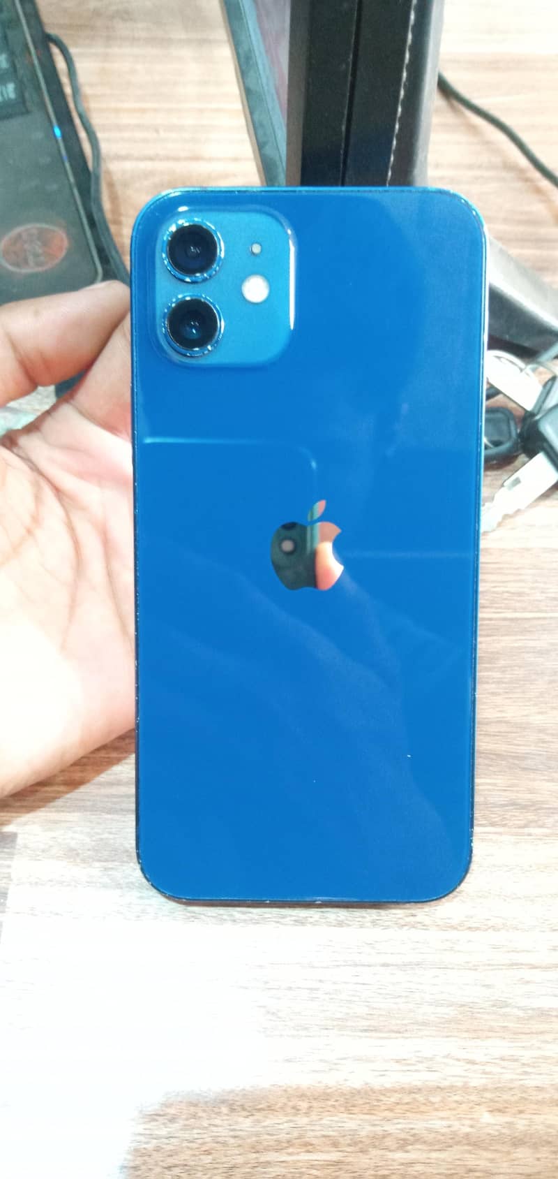 Apple iPhone 12 2