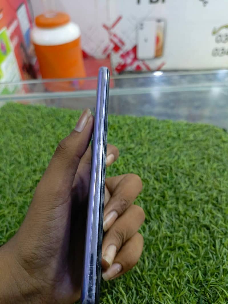 One Plus 9 5G 5