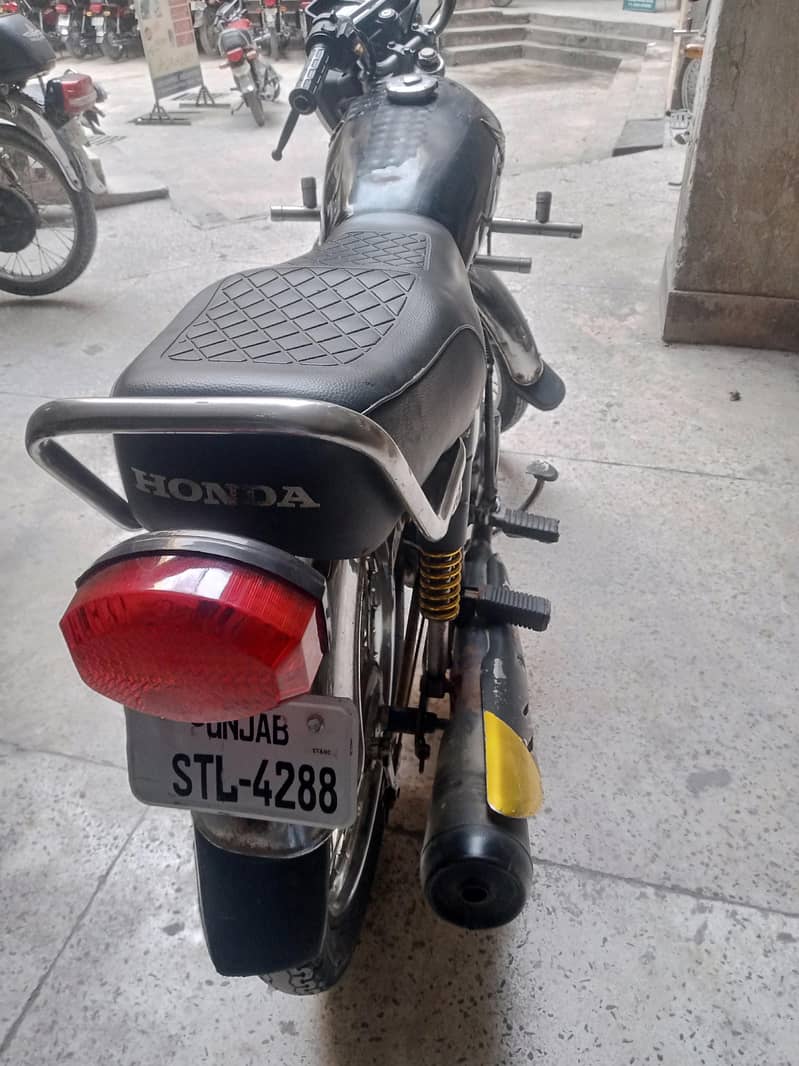 Honda125 7