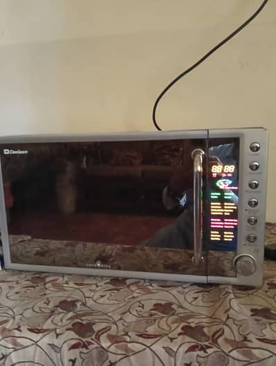 Dawlance microwave oven model DW 392