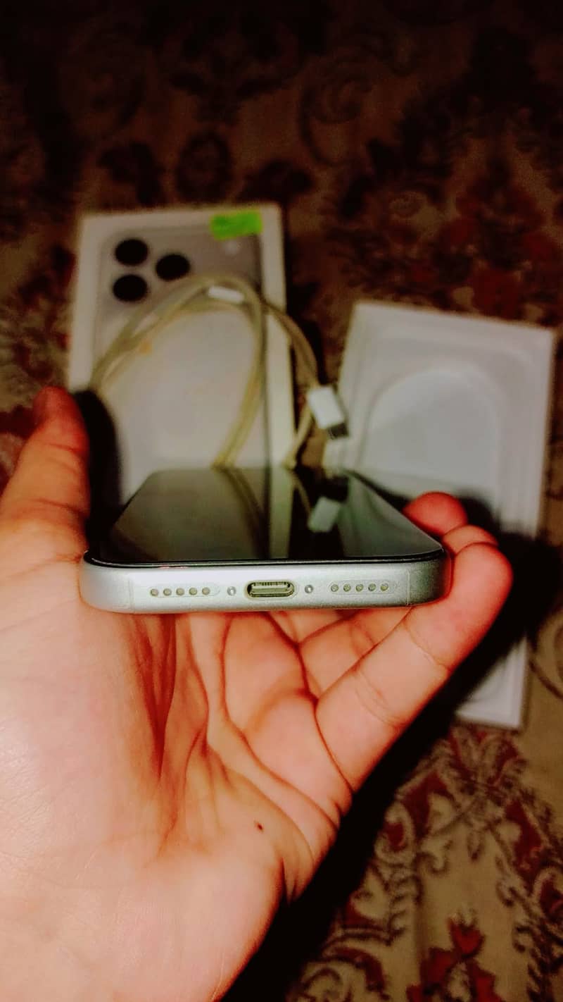 Apple iPhone 17 Pro 2