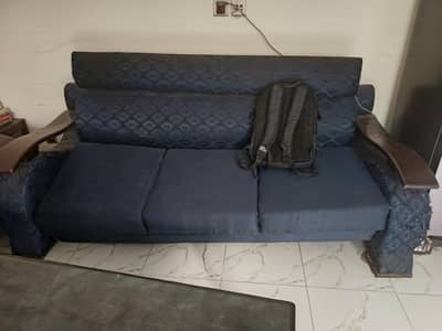 slightly damaged sofa set for sale