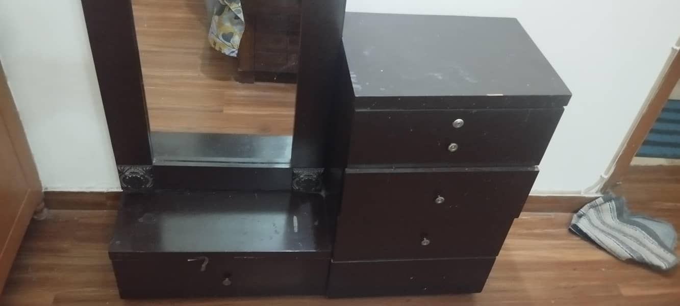 Dressing table for home 2