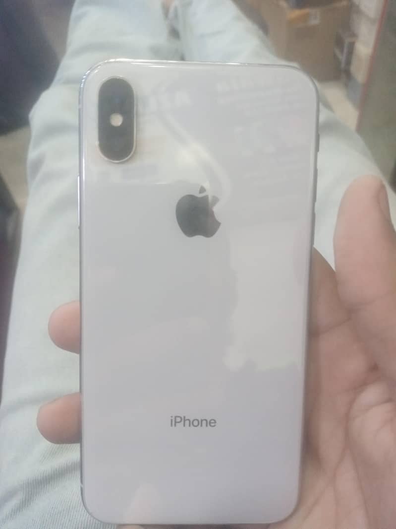 Apple iPhone X 3