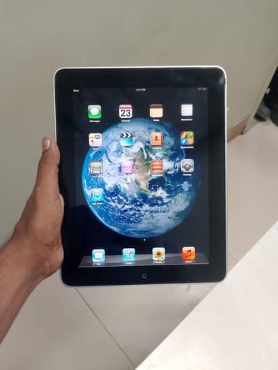 Apple iPad 2 64GB – Good Condition