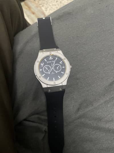 Stylish men’s quartz watch black and silver