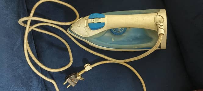 Steam iron for sale