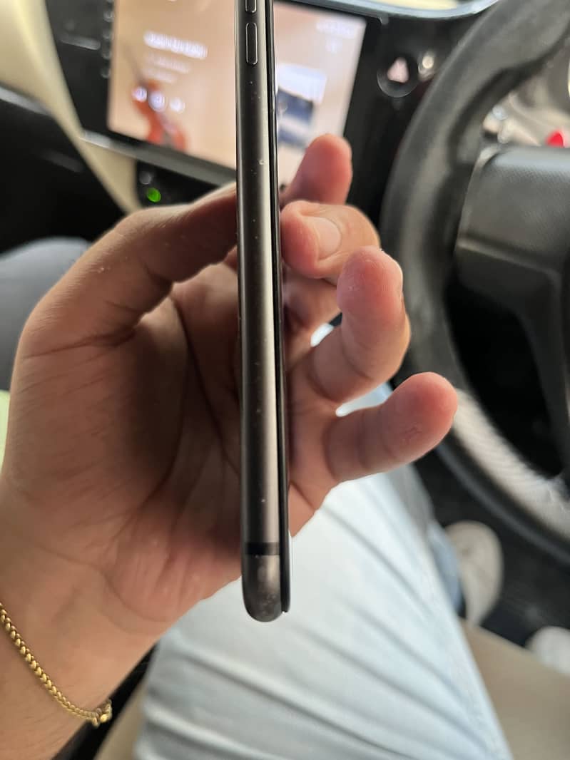 Apple iPhone 8 Plus 3