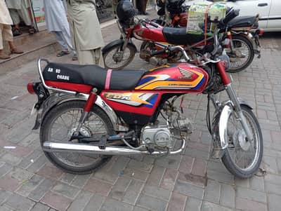 urgent for sale bike very good condition no maintenance required