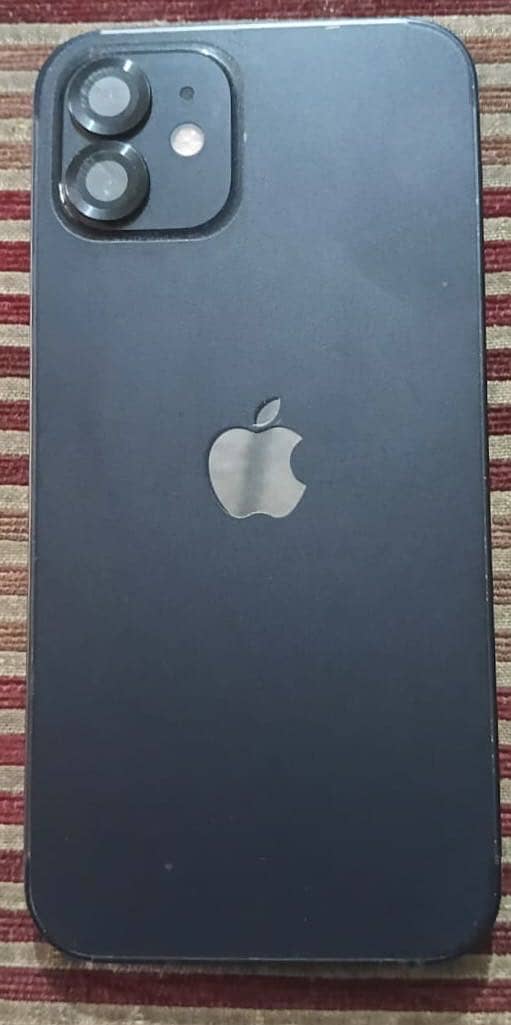iPhone 12 0