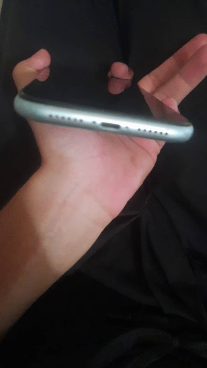Apple iPhone 11 2