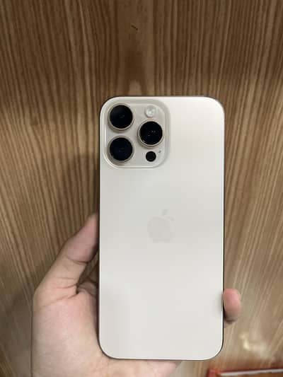 Apple iPhone 16 Pro Max