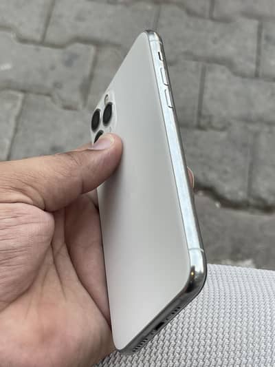 Apple iPhone 11 Pro