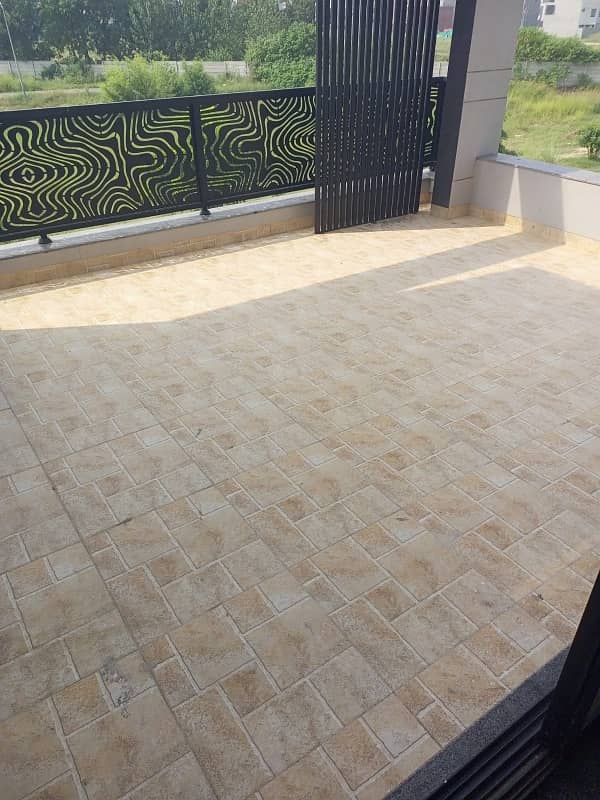Hot Block New House 1