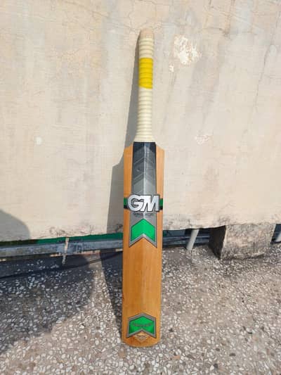 GM bat in great condition