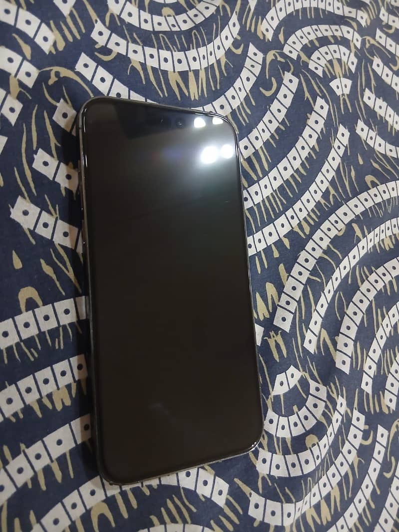 Apple iPhone 14 Pro Max 0