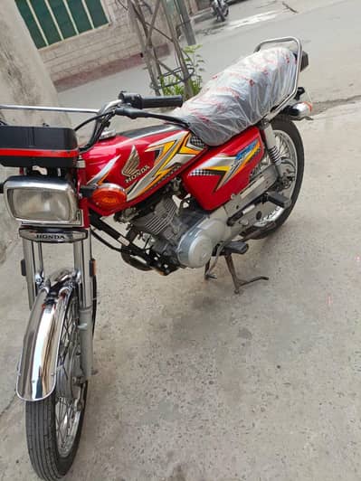 Honda 125 Model 2024/25 Good Condition Home Use