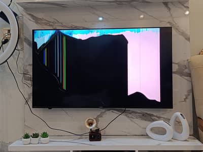 Haier 50" LED  Android 4k | panel break