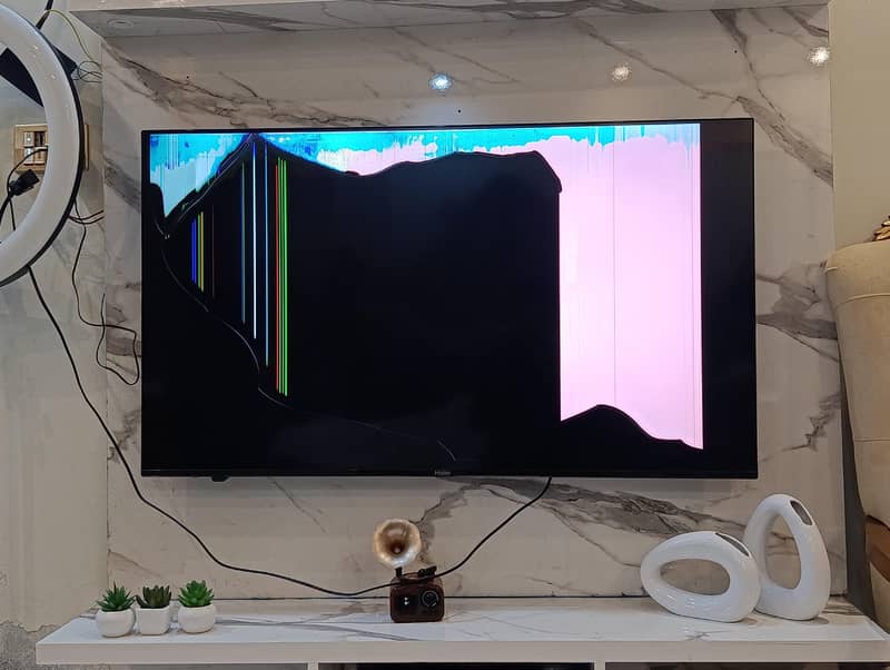 Haier 50" LED  Android 4k | panel break 0