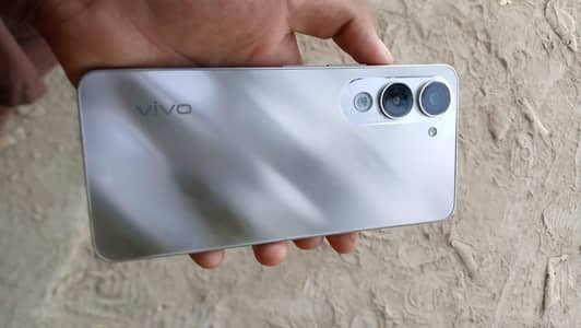 Vivo Y04