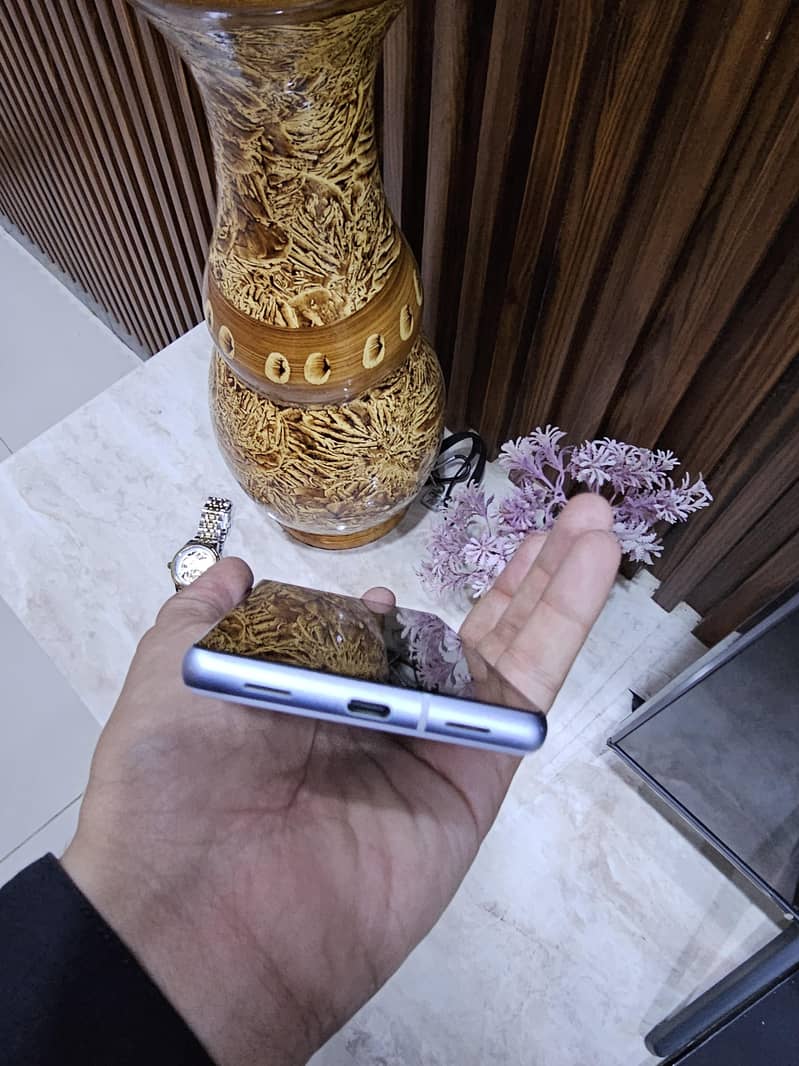 Google Pixel 7a 3