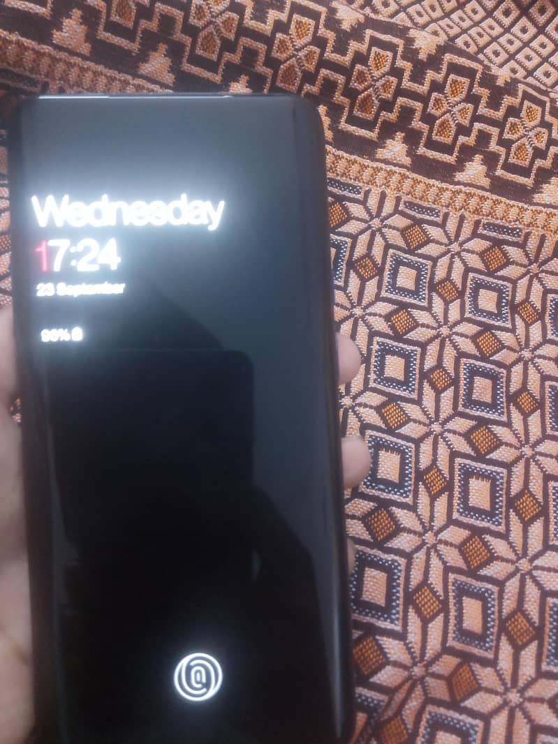 One Plus 7 Pro 1