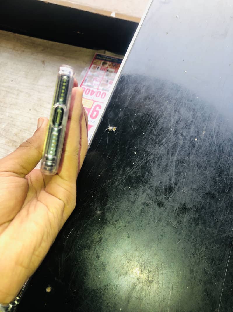 Apple iPhone 7 5