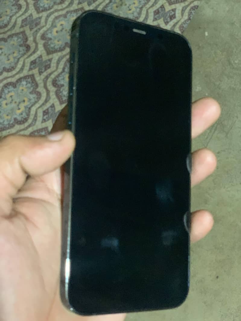 Apple iPhone 12 Pro 2
