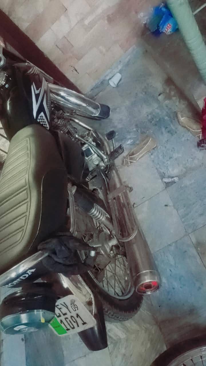 condition new 3