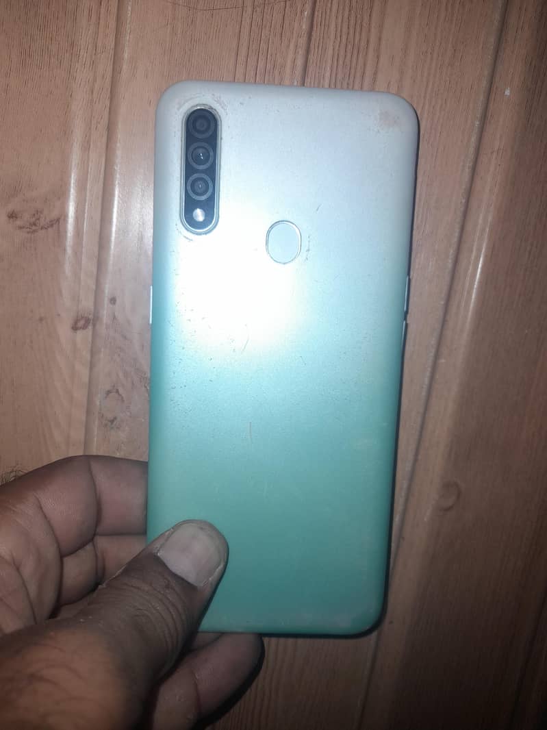 OPPO A31 1