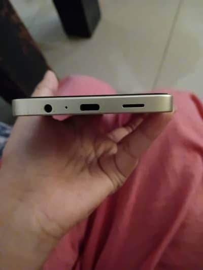 Samsung Mobile A06