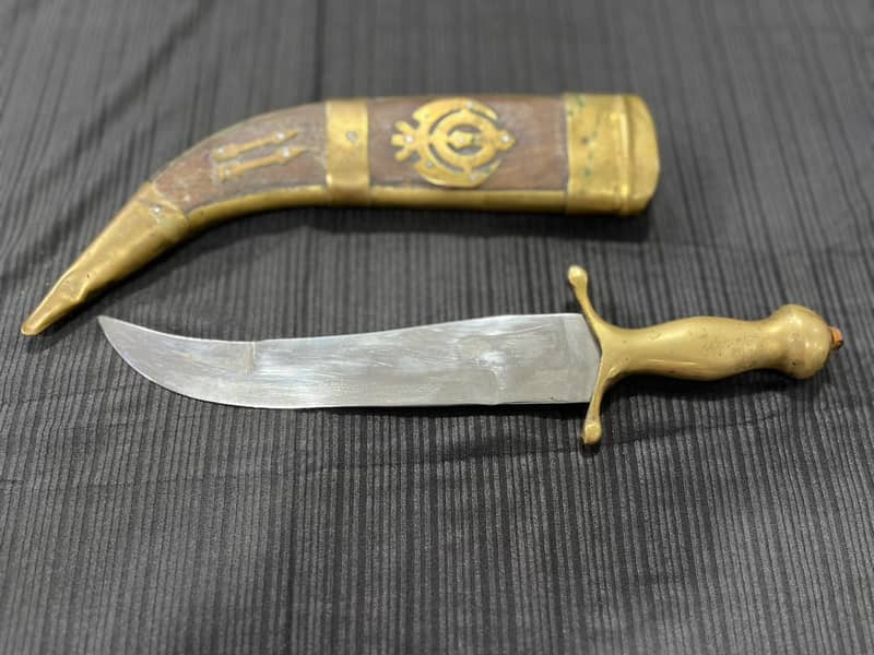 Antique Degger 1