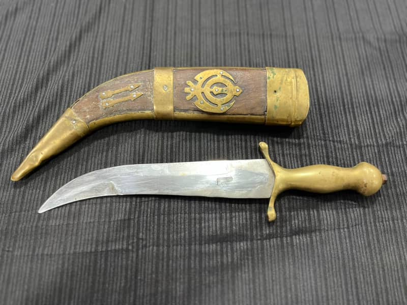 Antique Degger 2