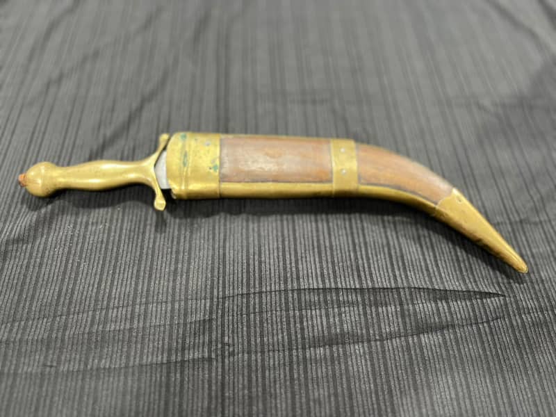 Antique Degger 4