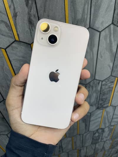 Apple iPhone 13