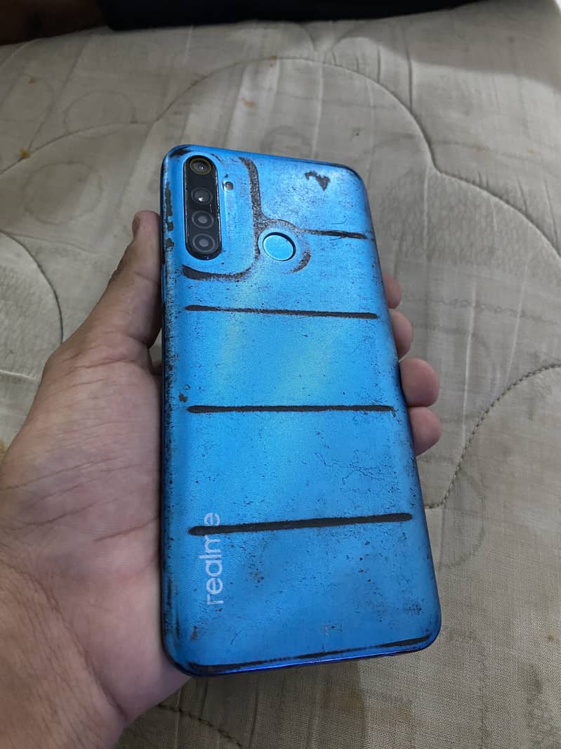 Realme 5i 1