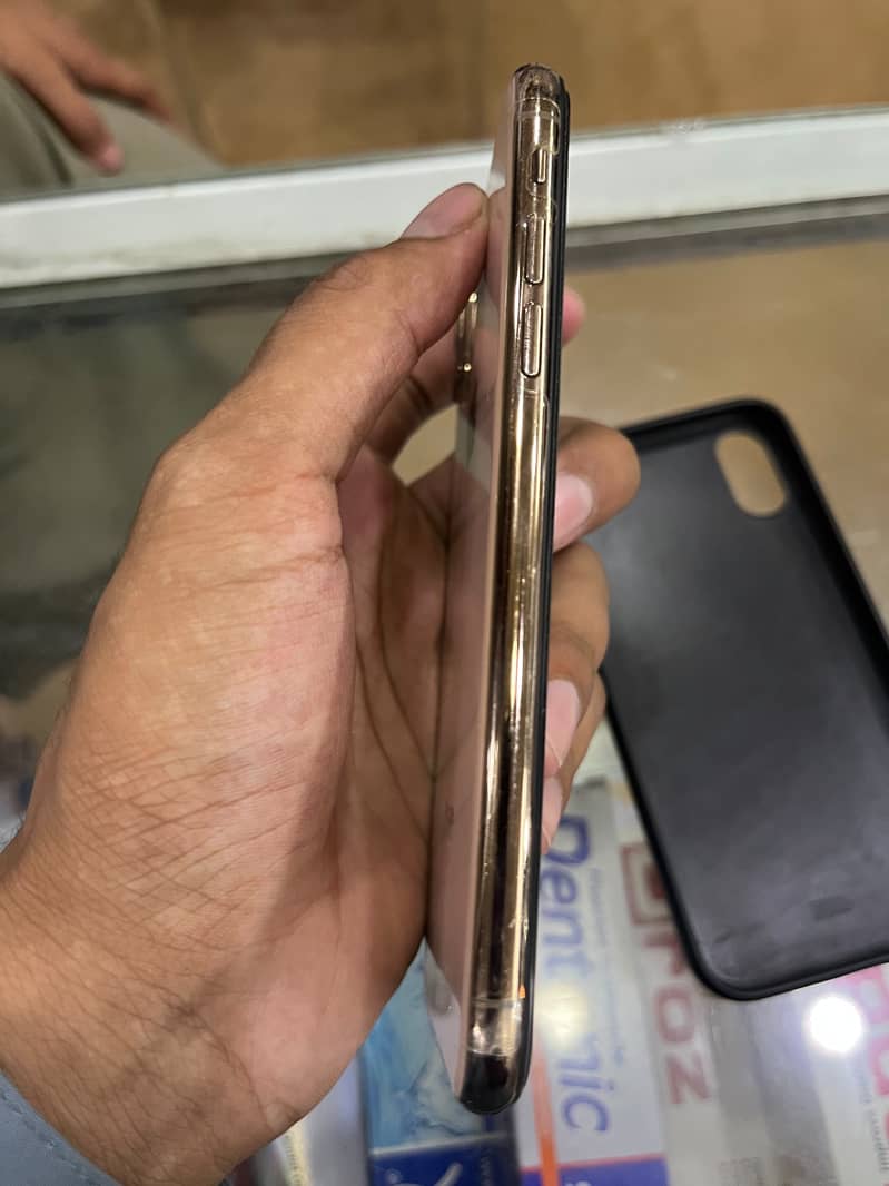 Apple iPhone XS 2