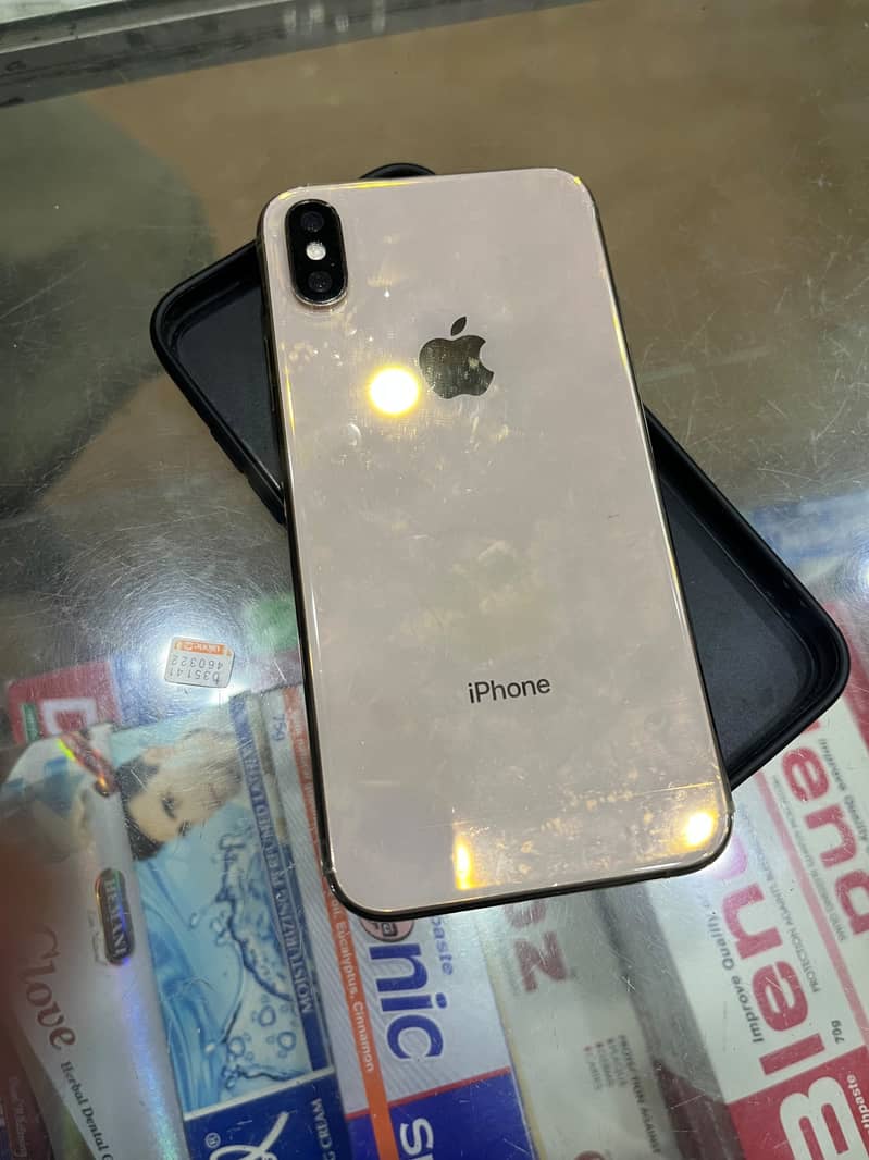 Apple iPhone XS 3