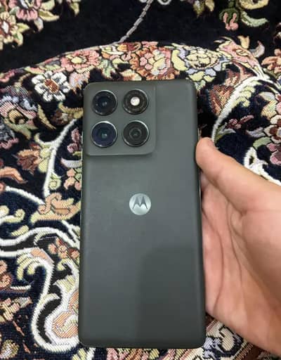 Motorola Edge 2025